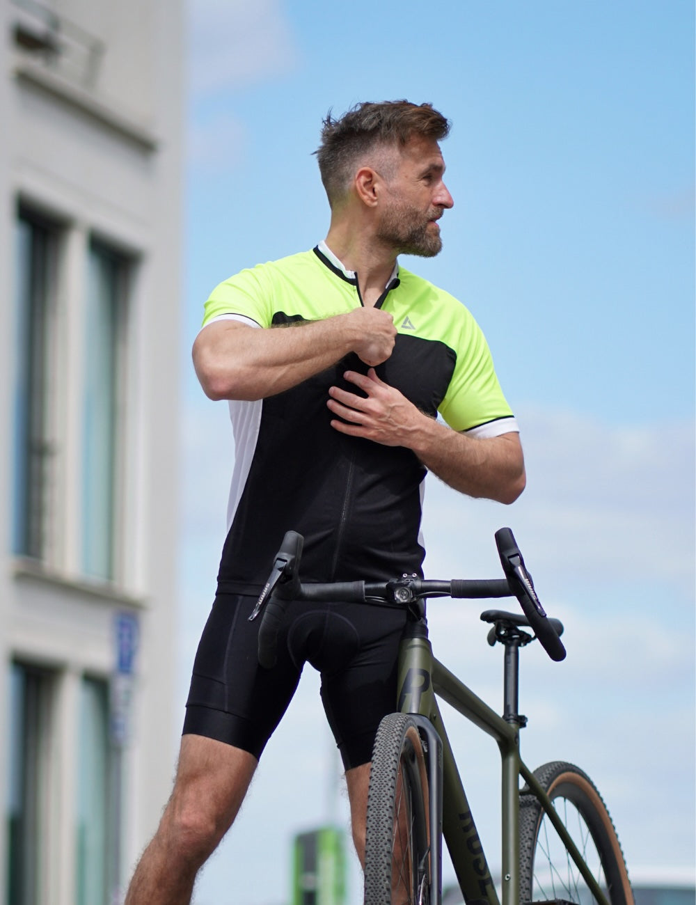 airtracks-pro-ti-ii-kit-v-lo-maillot-cuissard-noir image 5