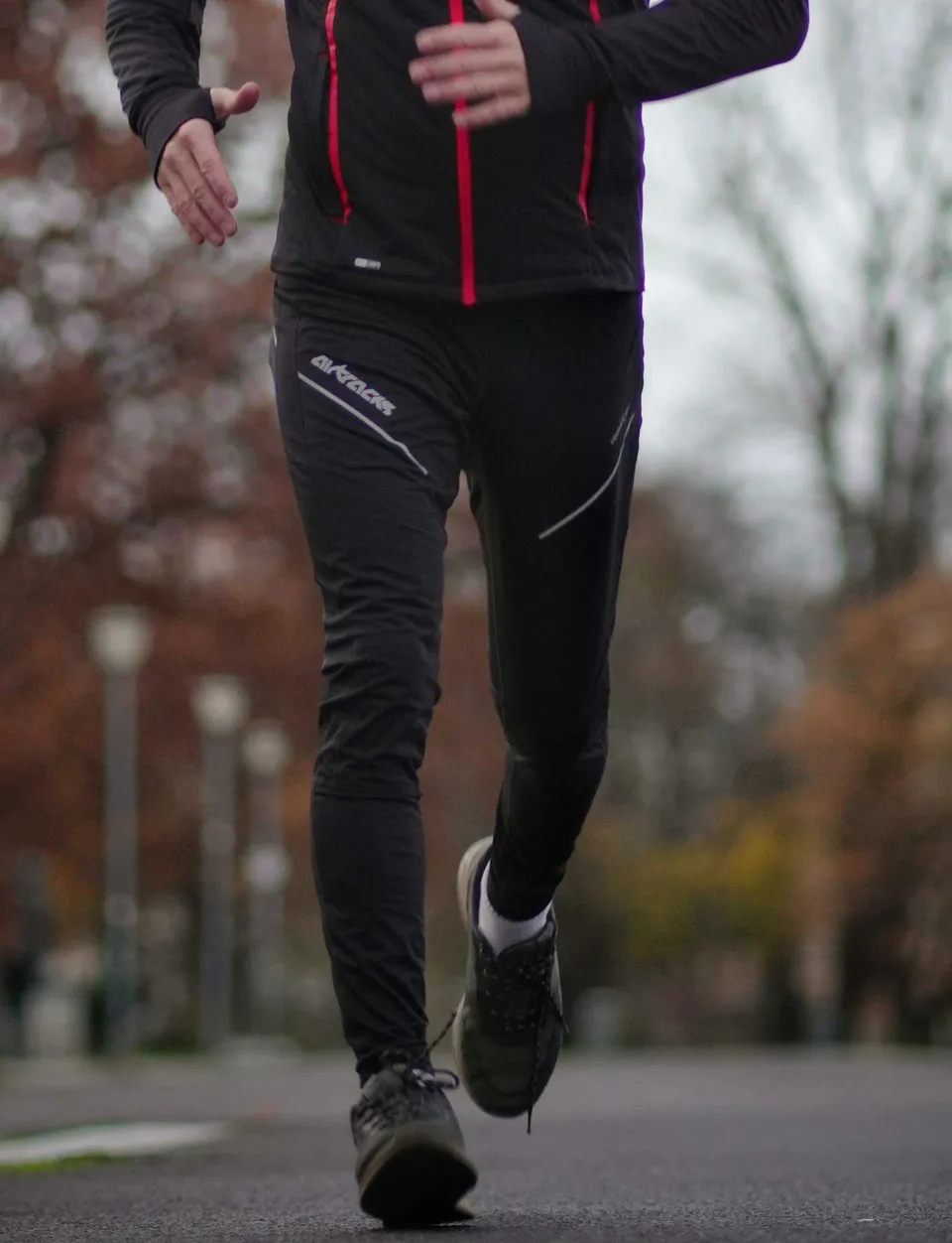 airtracks-pro-line-pantalon-running-homme-noir-hiver image 1