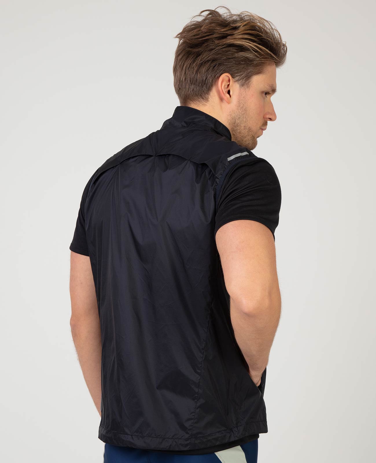 airtracks-comfort-line-gilet-v-lo-homme-noir image 5