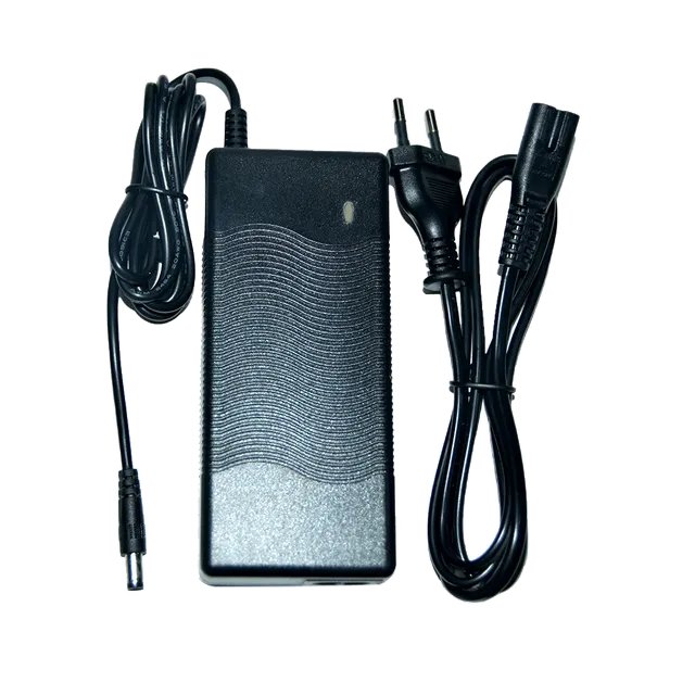 dyu-chargers-chargeur-36v-prise-eu-pour-c9 image 1
