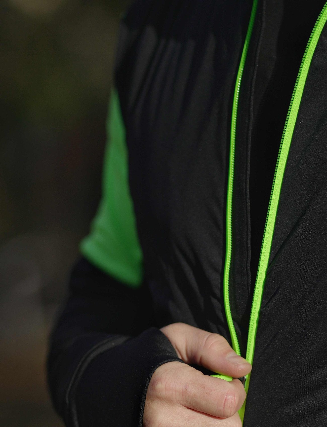 airtracks-pro-line-sweat-running-homme-manches-longues-noir-n-on image 5