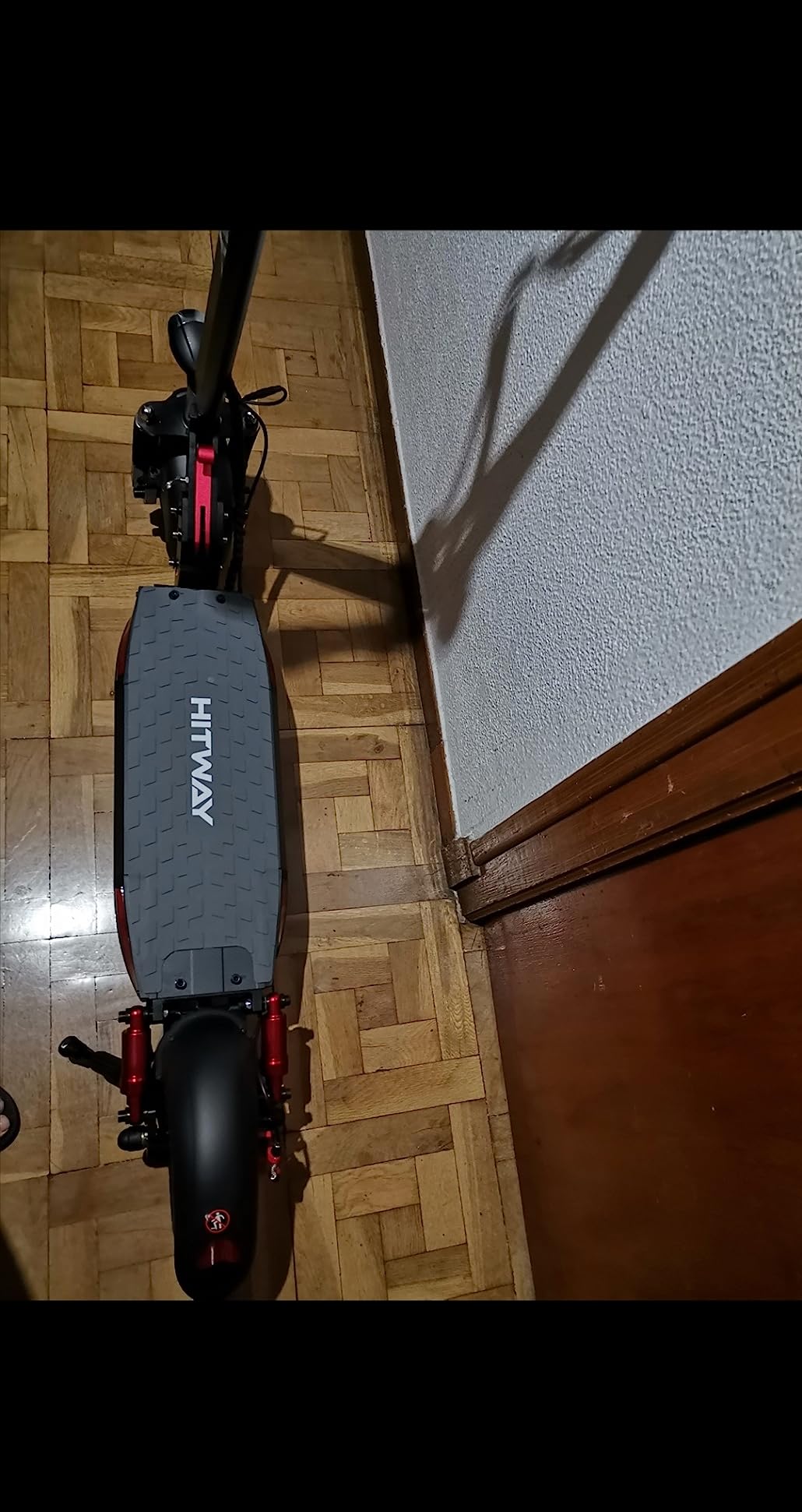 Pneu rigide
