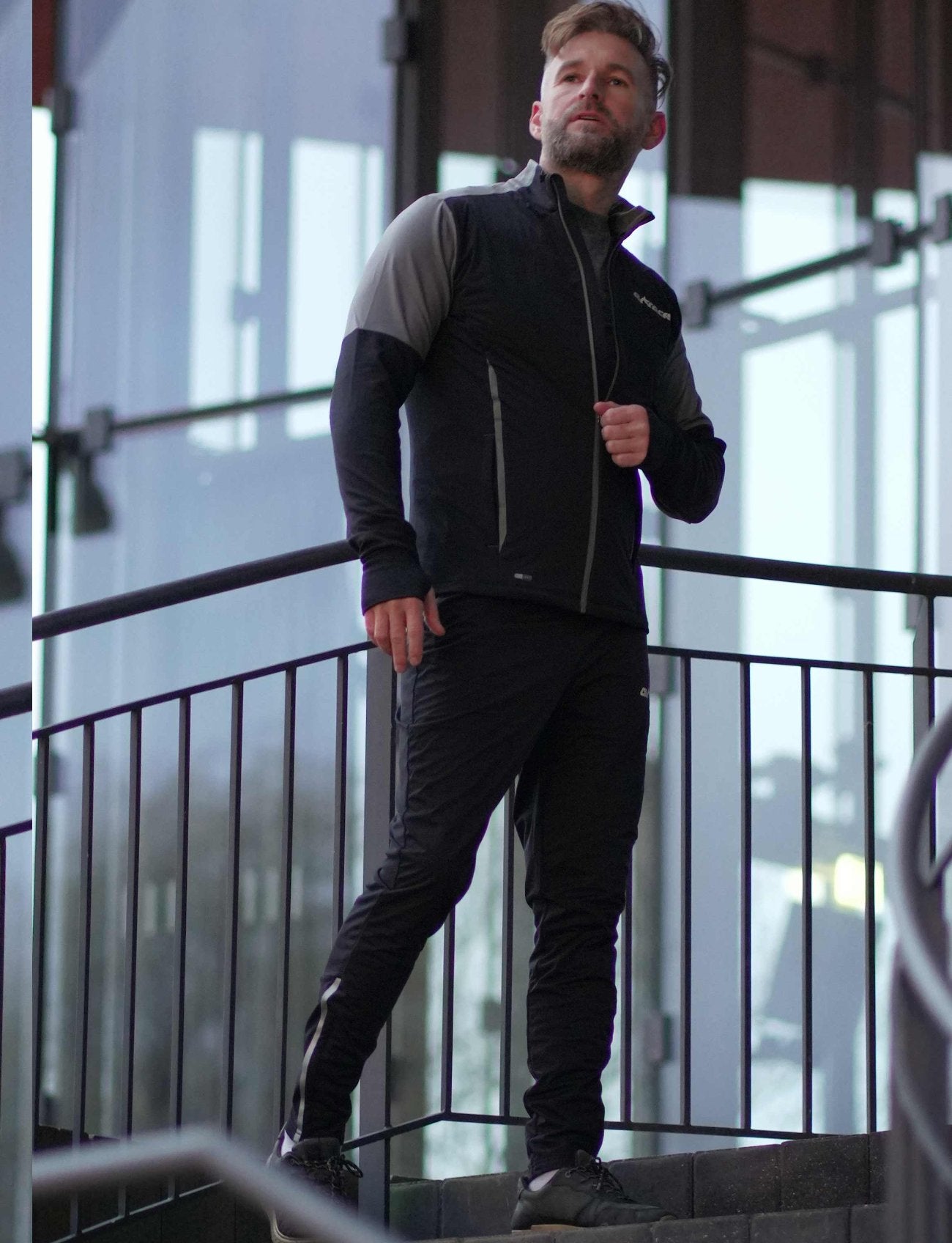 airtracks-pro-line-ensemble-running-homme-noir-gris-thermique image 1