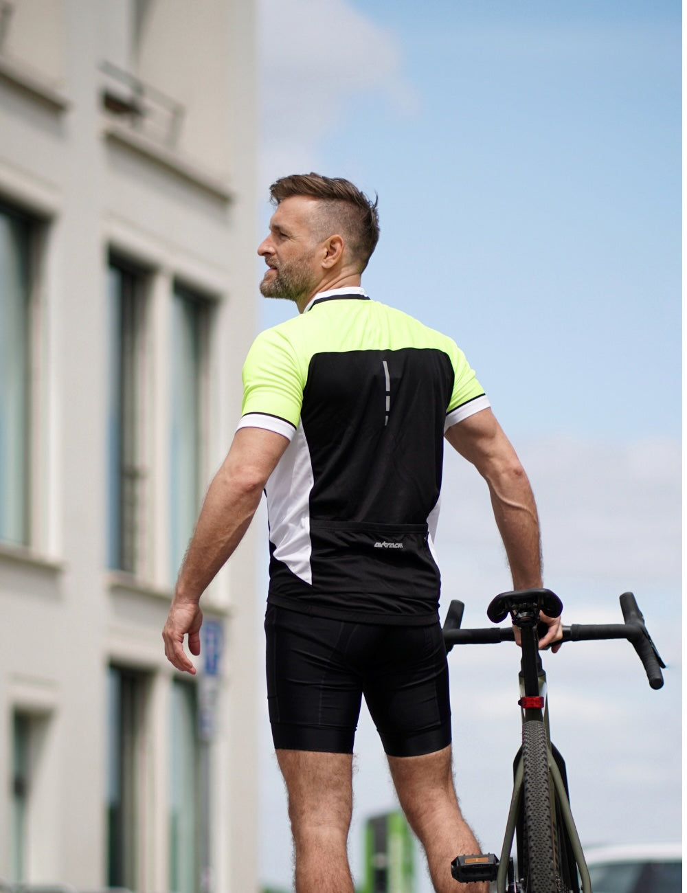 airtracks-pro-ti-ii-kit-v-lo-maillot-cuissard-noir image 3